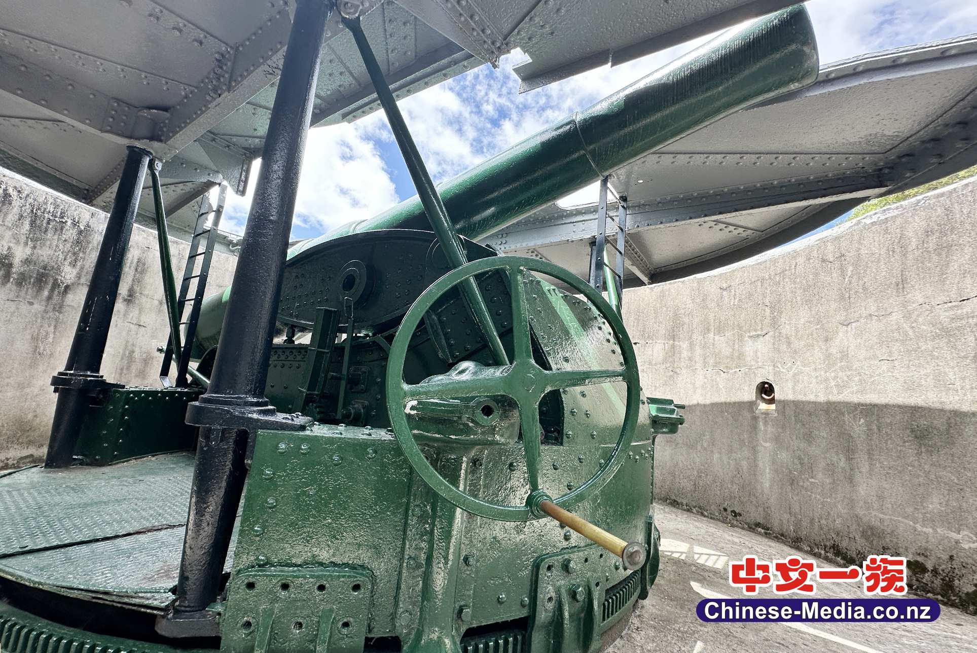 Devonport, 德文港, Disappearing Guns, 隱形大炮 , Mount Victoria , 維多利亞山, Victoria Road ,          中文一族傳媒新西蘭旅遊景點